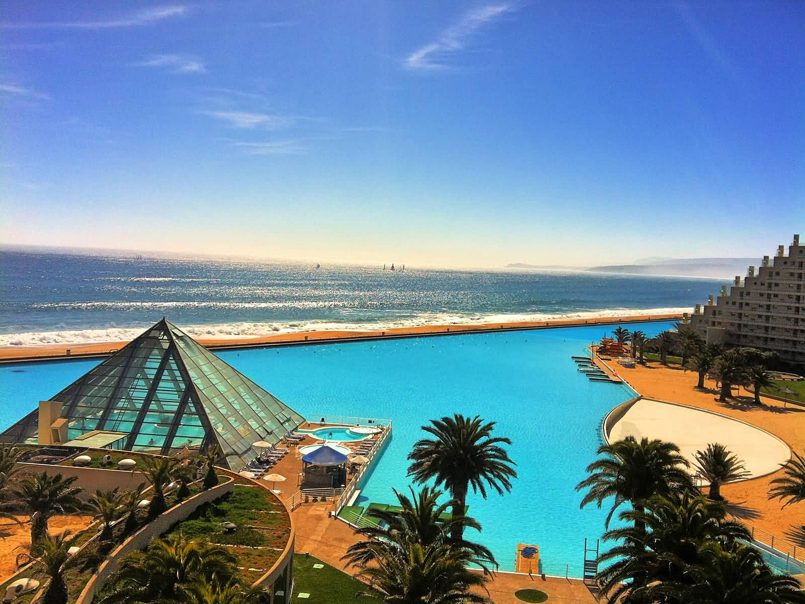 The Largest Swimming Pool In The World - ALLRefer
