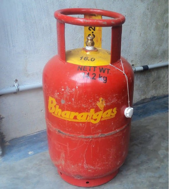 Cylinder Bharat Gas