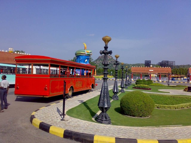Ramoji Film City Special Bus For Visitors